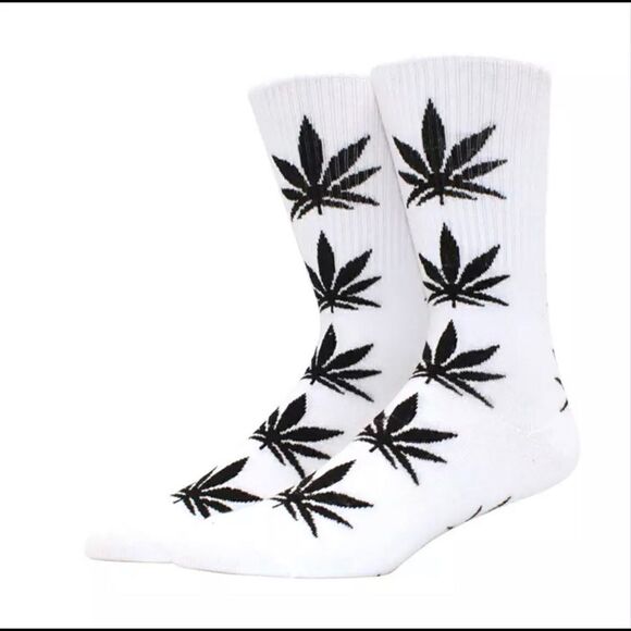 Accessories - Unisex mid calf cotton blend weed socks